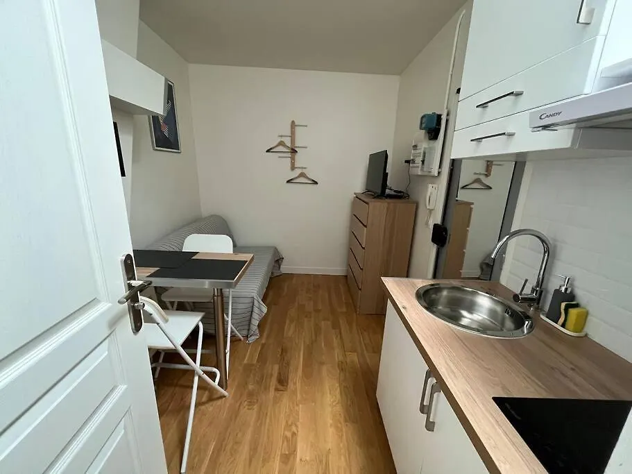 Paris Cocooning A 5 Minutes De La Gare Du Nord Apartment